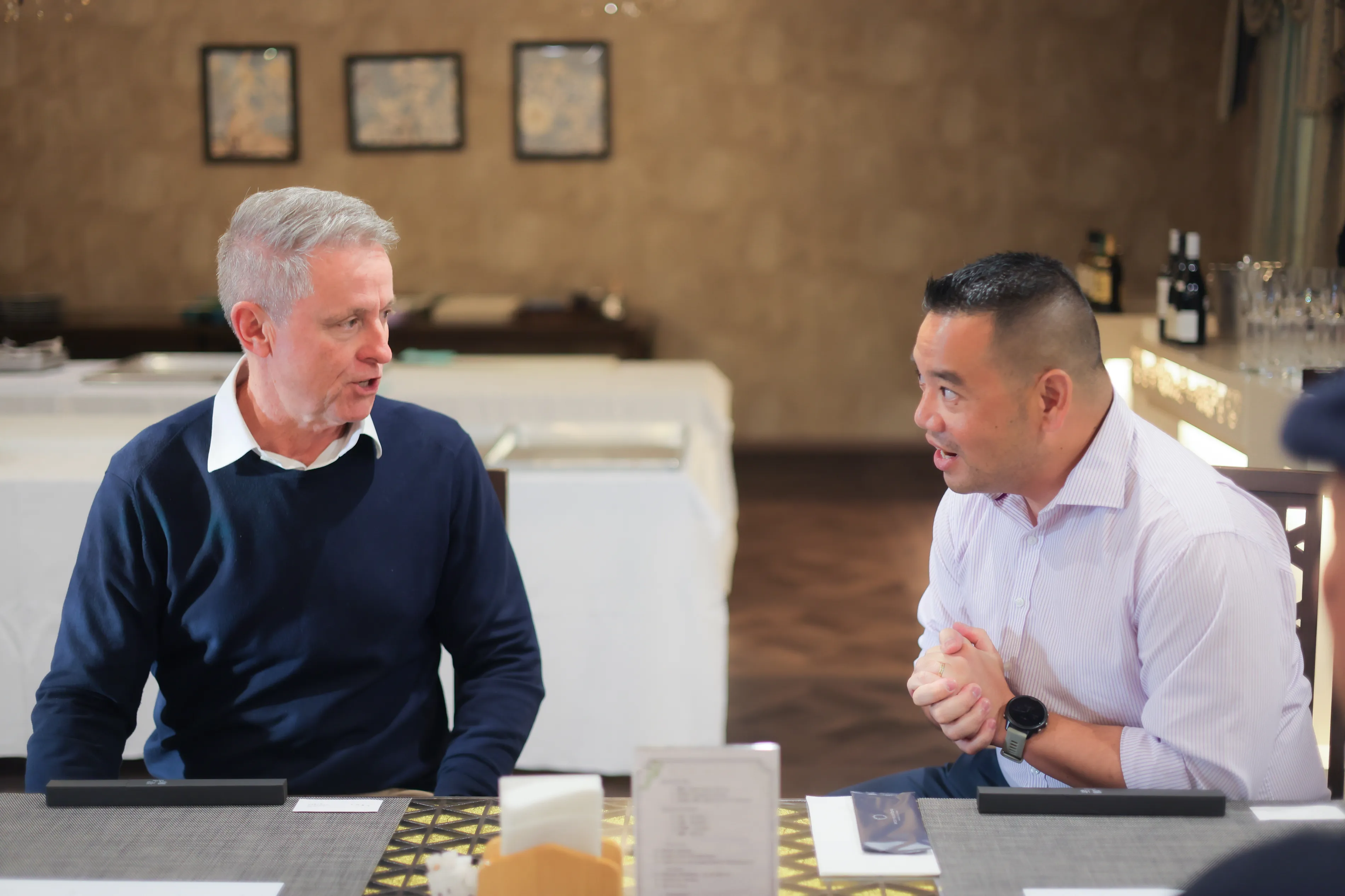 雲海・ザ クラシックで海外の葬祭関係者が会談